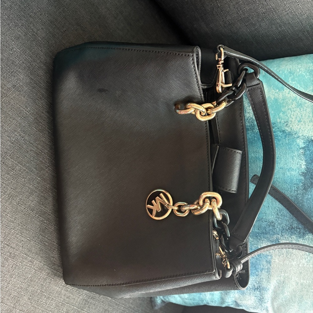 Michael Kors Black Leather Shoulder Bag